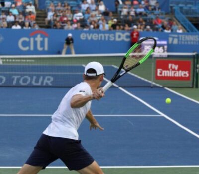 Tenis